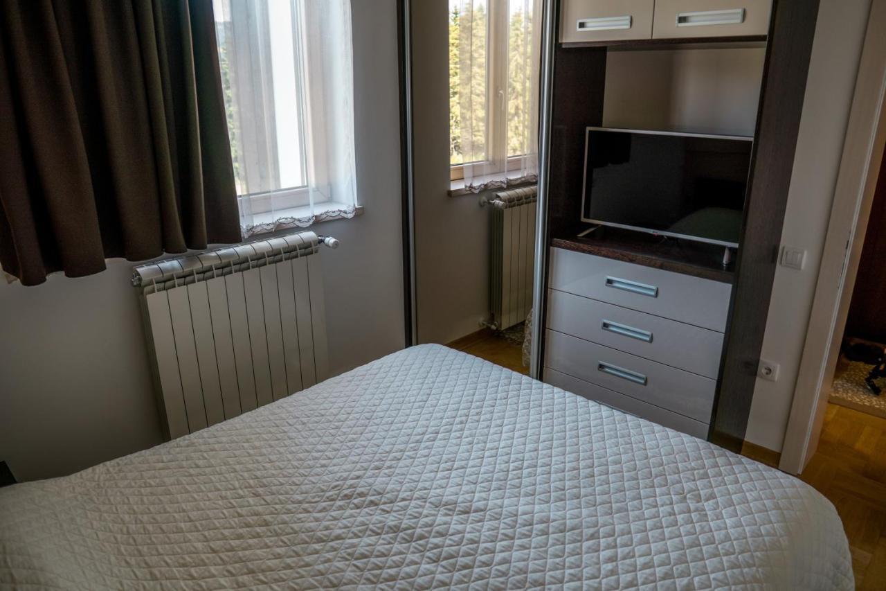 Vila Jezero Копаоник Экстерьер фото